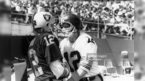 Raiders Will Honor Hall Of Fame Qb Ken Stabler In Home Opener Against