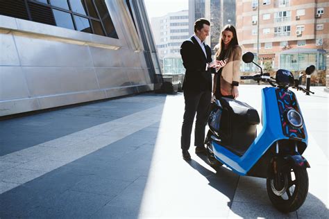 Cabify Se Pasa A Las Motos El Ctricas Compartidas Con Movo Y