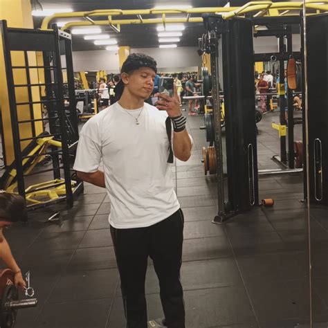 Camilo Krew Krew333 • Instagram Photos And Videos