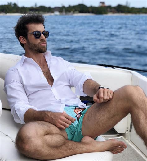 Boy4ME Tu Revista Gay Online