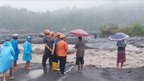 Pemkab Lumajang Tetapkan Status Tanggap Darurat Bencana Banjir Dan Longsor