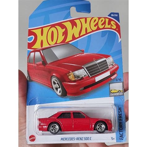 Hot Wheels Mercedes Benz E Red Shopee Malaysia