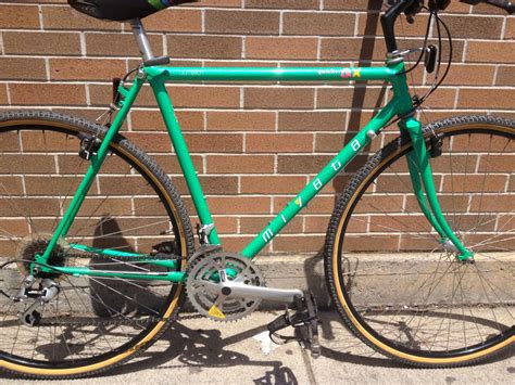 Bike Boom refurbished bikes: 1990 Miyata Quickcross cross hybrid bike