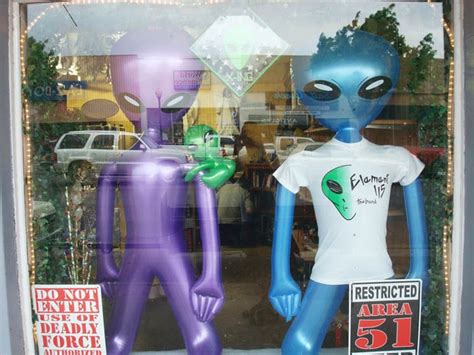 Visiting the UFO Museum in the Alien-Crazed Town of Roswell, New Mexico – Quirky Travel Guy