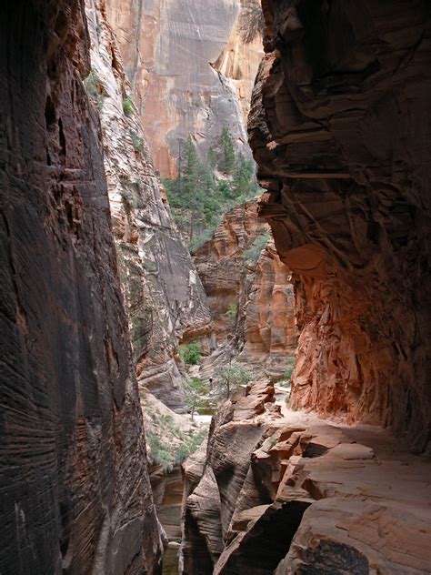 Echo Canyon Zion