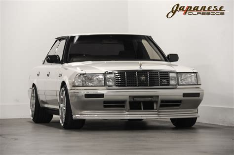 1990 Toyota Crown Royal – Japanese Classics