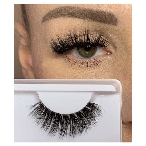 Types Of False Eyelashes Link Feel