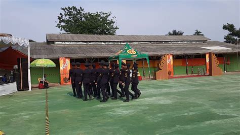 Smk Hs Agung Bekasi Lkbb Paskibra Pastebrata Youtube