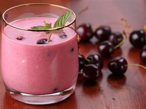 Cherry Smoothie Recipe Women Daily Magazine