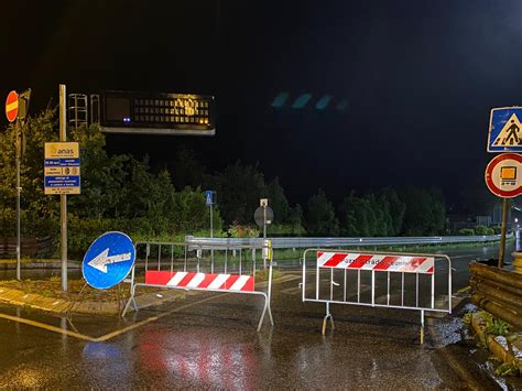 NUOVA LECCO BALLABIO NUOVA FRANA E STRADA CHIUSA Valsassinanews Il