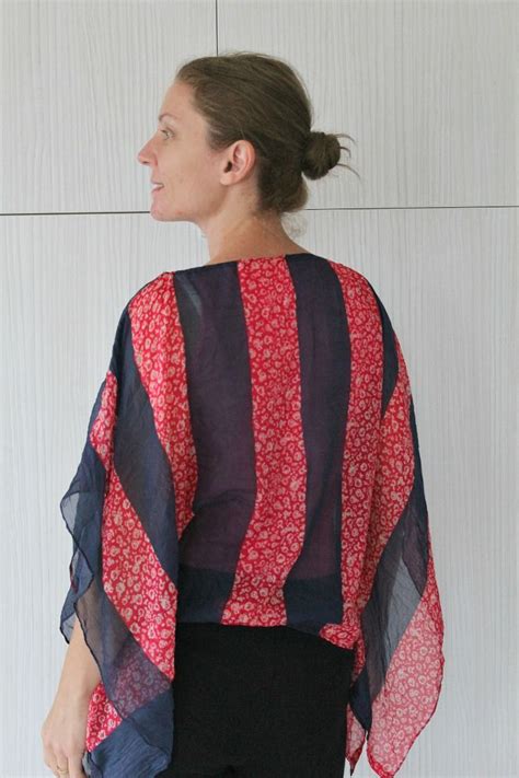 Learn How To Sew A Scarf Into A Top Easy Batwing Top Tutorial Kimono