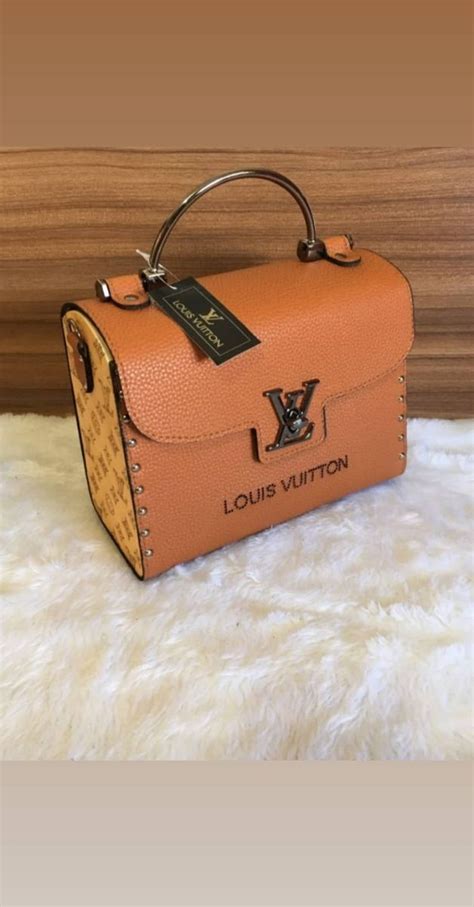 Bolsa Louis Vuitton Lateral em Madeira Cores Disponíveis Nas Fotos