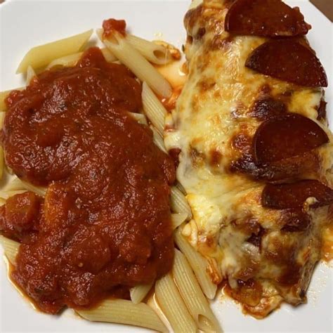 Easy Mozzarella Chicken With Marinara Sauce And Mushrooms The Kind Of