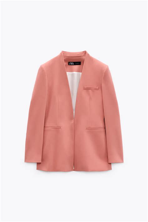 Blazer sin solapa Las 15 americanas más versátiles de Zara y Mango