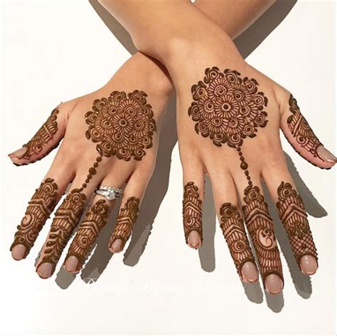 Glimmer Minimalist Bridal Mehndi Designs - Minimalist Bridal Mehndi ...