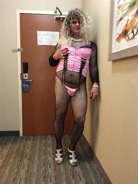 CdTina Curly Blonde Photo 11 AShemaletube