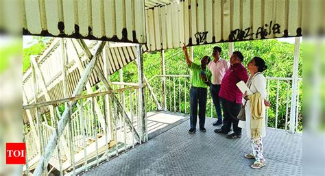 Dismantle Miramars Foot Overbridge Suggests Gec Goa News Times Of