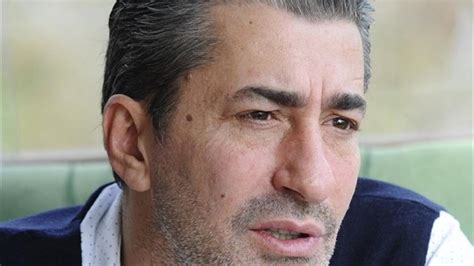 Erkan Petekkaya N N E Inin Akrabalar Enkaz Alt Nda