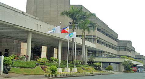 Gsis Profit Hits P B Eyes Investments In Renewable Energy Aviso