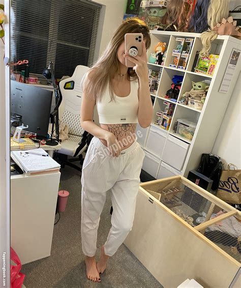 Phoebe Shyphoebe Nude OnlyFans Leaks The Fappening Photo FappeningBook