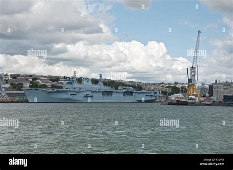 Hms drake naval base hi-res stock photography and images - Alamy