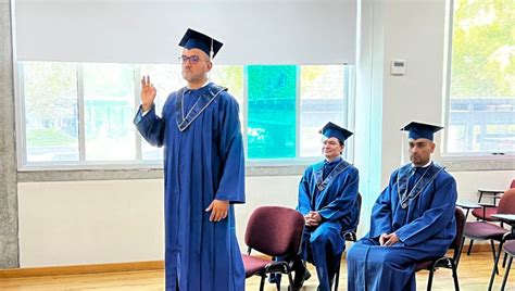 Universidad de Caldas graduó el primer beneficiario de las Becas ...