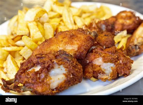 Plate of fried chicken with chips Stock Photo: 59356880 - Alamy