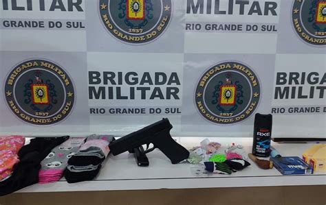 Brigada Militar De Tr S Coroas Prende Mulher E Apreende Dois