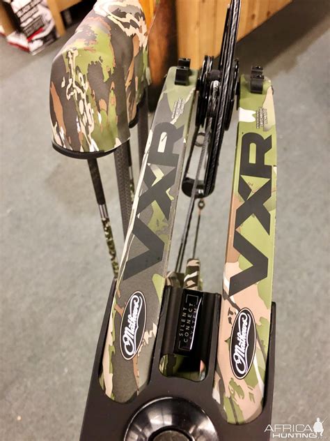 Mathews VXR Compound Bow | AfricaHunting.com