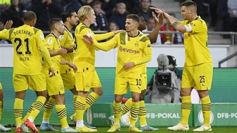 Ngày 26 10 bán vé trận đội tuyển Việt Nam Borussia Dortmund