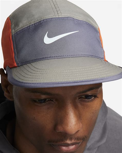 Nike Dri Fit Fly Unstructured Swoosh Cap