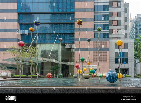 Capital tower singapore hi-res stock photography and images - Alamy