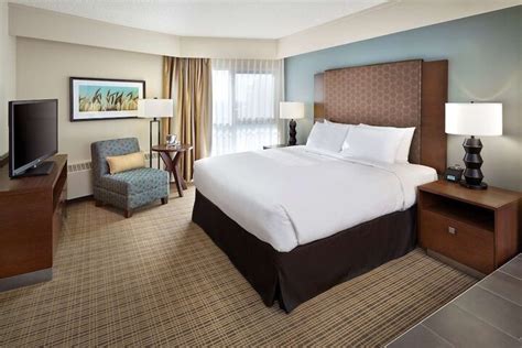 DoubleTree by Hilton Hotel & Conference Centre Regina Regina ...