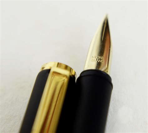 Buy Montblanc Noblesse Slimline Fountain Pen With Platinum B Nib Online