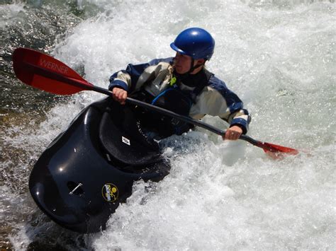 whitewater-kayak - Jackson Hole Reservations