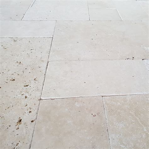 Mm Ivory Travertine French Pattern Tumbled Unfilled Select