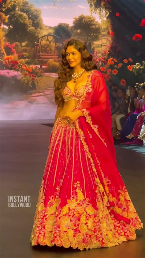 Mrunal Thakur Sets The Ramp On Fire With Her Stunning Walk