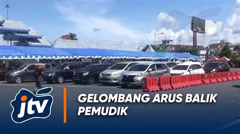 Gelombang Arus Balik Di Pelabuhan Ketapang Terus Mengalir Youtube