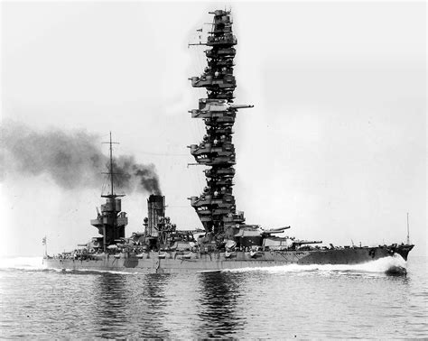 [3395 x 2712] Imperial Japanese battleship Fuso steams at speed while