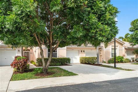 2437 S Coral Trace Cir Delray Beach FL 33445 Townhome Rentals In