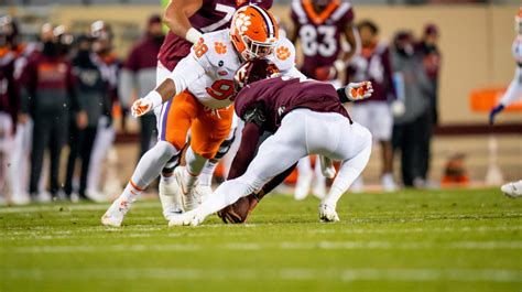 Nfl Draft Clemson Footballs Myles Murphy Selected In The First Round