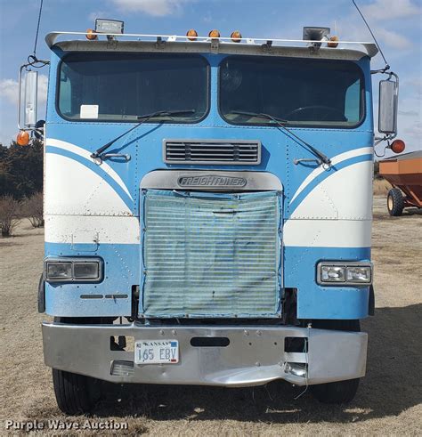 1986 Freightliner Flt 64t Semi Truck In Stockton Ks Item Il9019 Sold Purple Wave