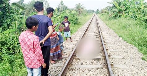 ট্রেনে কাটা পড়ে অজ্ঞাতপরিচয় নারী পুরুষের মৃত্যু