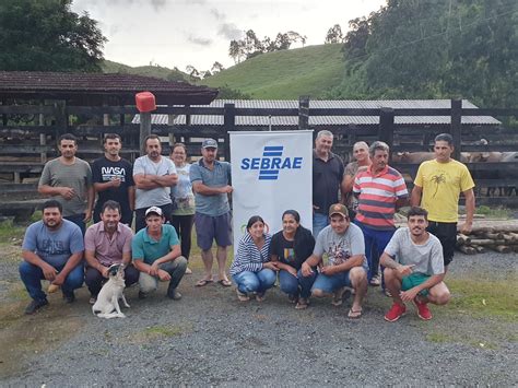 Sebrae Sp E Abufruit Capacitam Produtores De Leite De B Fala Do Vale Do