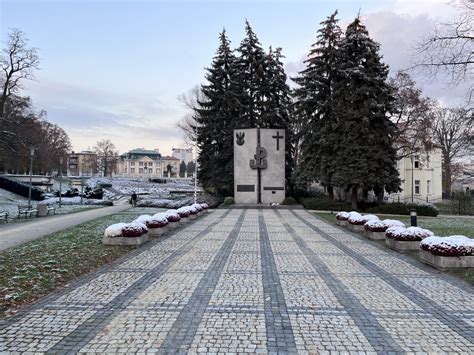 Rocznica Wybuchu Powstania Warszawskiego W Rzeszowie Zawyj Syreny