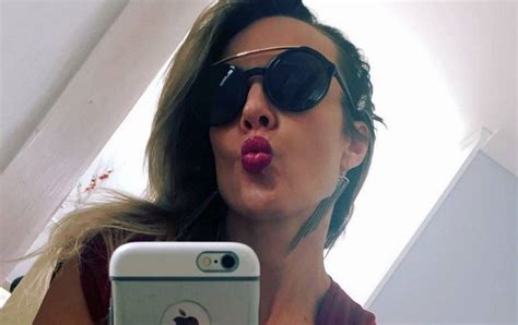 FOTOS Así luce Fey en bikini a los 42 años Publimetro México