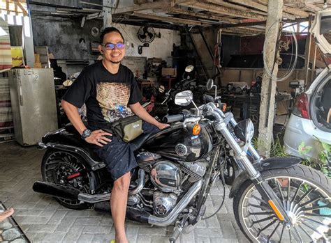 custom bike surabaya cafe racer bobber bengkel custom