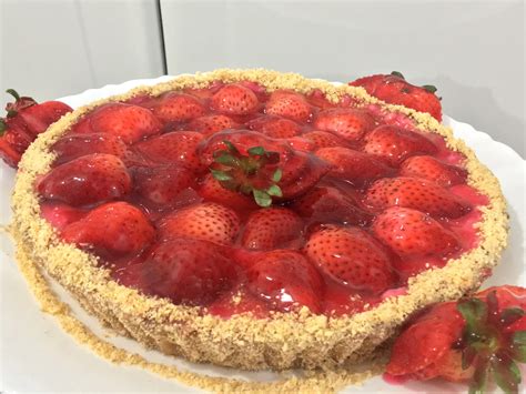 Receita Rápida De Torta De Morango — It S Lizzie