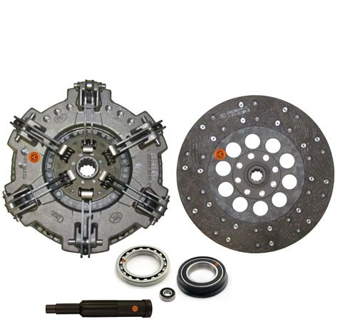 MMTractorParts Clutch Kit McCormick Tractor