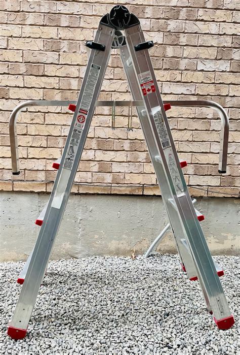 Jaws Telescopic Articulating Ladder 22 Pro Grade Canadian Made